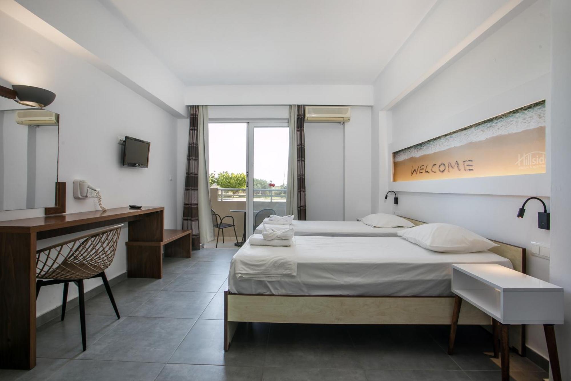 פליראקי Hillside Studios & Apartments מראה חיצוני תמונה