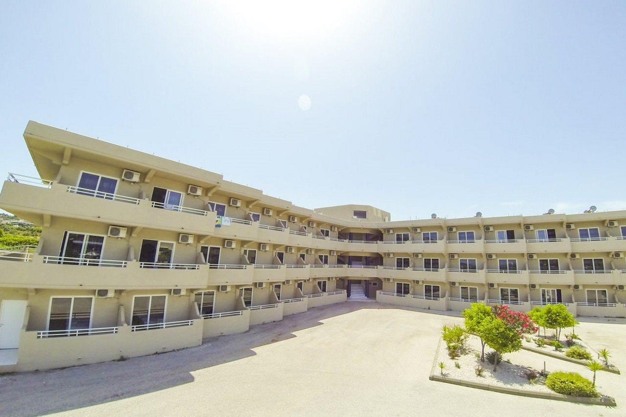 פליראקי Hillside Studios & Apartments מראה חיצוני תמונה